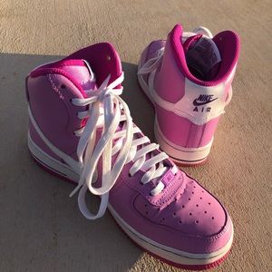 NIKE air hightop purple crocodile textured shoes